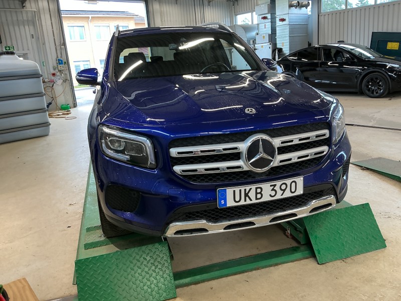 Mercedes-Benz GLB