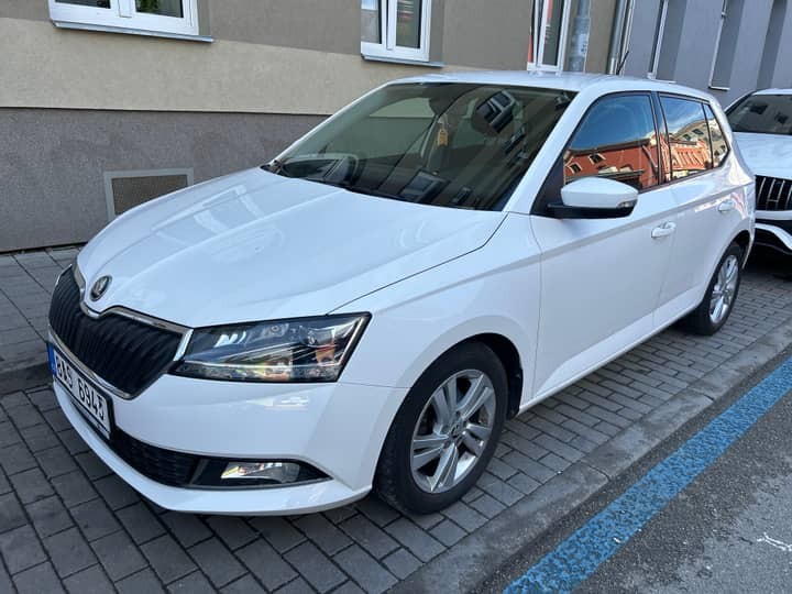 Car photo