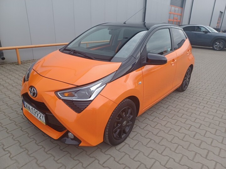 Car photo
