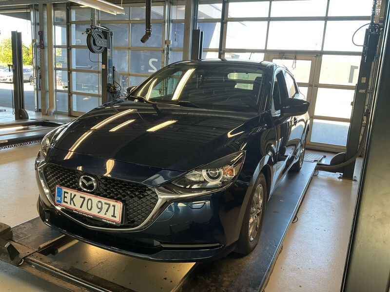 Car photo