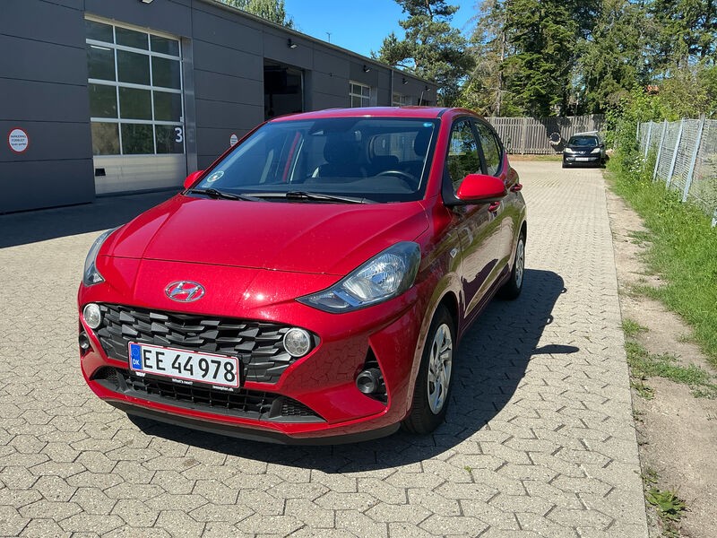 Car photo
