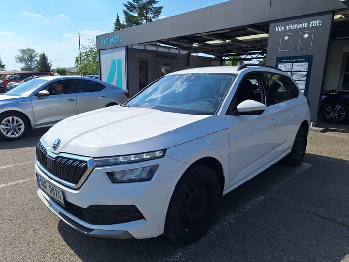 Car photo